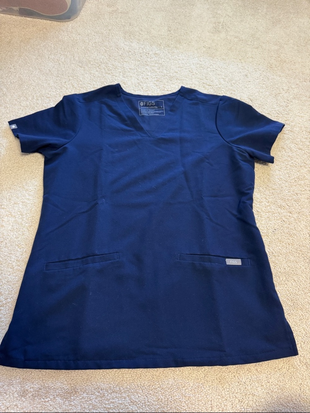 Figs Casma Three-Pocket Scrub Top